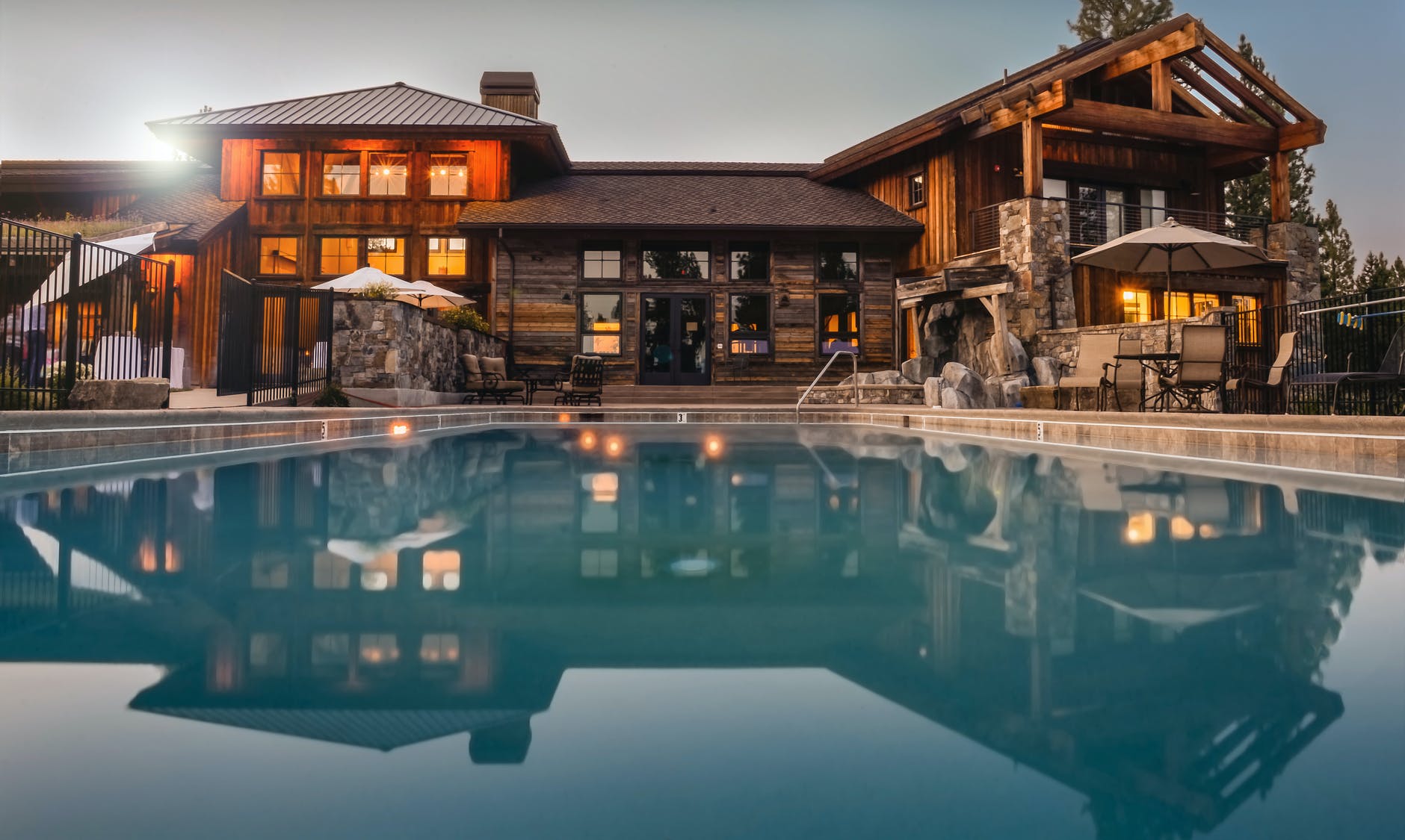 house luxury villa swimming pool